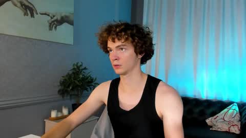 Snapshot of tommy_jamm chatting on October 3, 2025, 2:25 pm Tommy online show from October 3, 2025, 2:25 pm