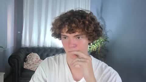Snapshot of tommy_jamm chatting on October 7, 2025, 11:29 am Tommy online show from October 7, 2025, 11:29 am