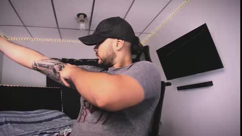 Snapshot of tommy_sccott chatting on February 24, 2026, 9:46 pm tommy_sccott online show from February 24, 2026, 9:46 pm