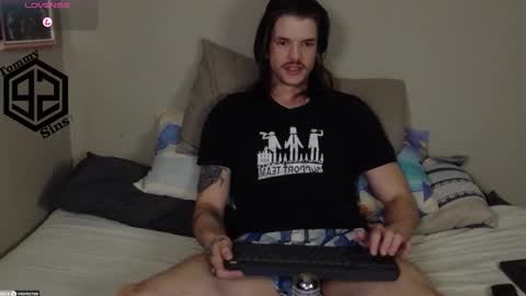 Tommy Sins online show from November 20, 2025, 2:17 pm