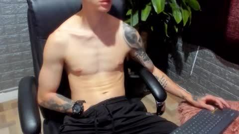 Tommy Slater online show from January 9, 2026, 6:42 pm