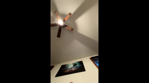 tommygunz62 online show from December 21, 2025, 12:23 pm