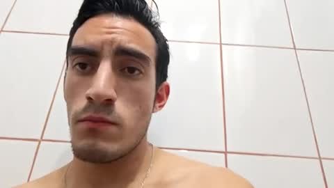 Snapshot of tommypv20 chatting on November 13, 2025, 6:34 am Tommy online show from November 13, 2025, 6:34 am