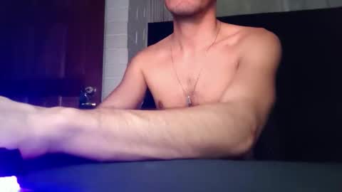 Snapshot of tommypv20 chatting on January 11, 2026, 3:22 am Tommy online show from January 11, 2026, 3:22 am