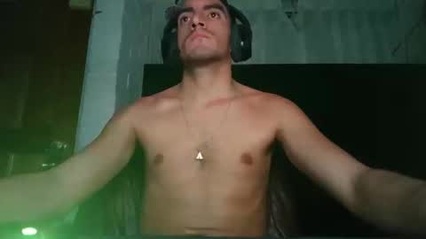 Snapshot of tommypv20 chatting on January 13, 2026, 5:24 am Tommy online show from January 13, 2026, 5:24 am