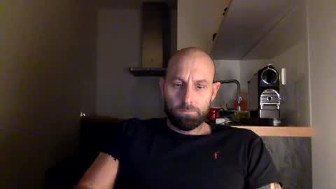 Snapshot of tommyx01 chatting on January 3, 2025, 3:22 pm Thomas Fit online show from January 3, 2025, 3:22 pm