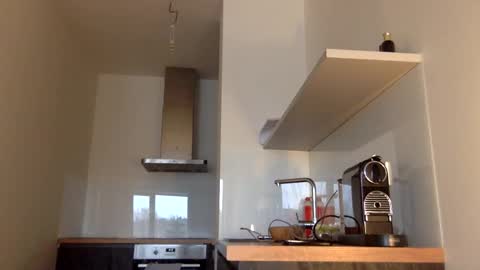 Snapshot of tommyx01 chatting on January 5, 2025, 8:11 am Thomas Fit online show from January 5, 2025, 8:11 am