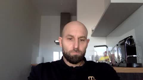 Snapshot of tommyx01 chatting on January 9, 2025, 7:52 am Thomas Fit online show from January 9, 2025, 7:52 am