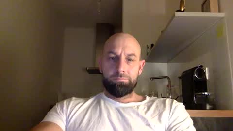 Snapshot of tommyx01 chatting on January 19, 2025, 8:51 pm Thomas Fit online show from January 19, 2025, 8:51 pm