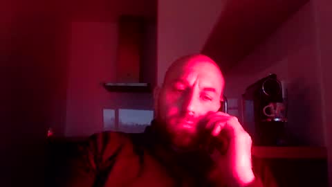 Snapshot of tommyx01 chatting on January 28, 2025, 7:43 am Thomas Fit online show from January 28, 2025, 7:43 am