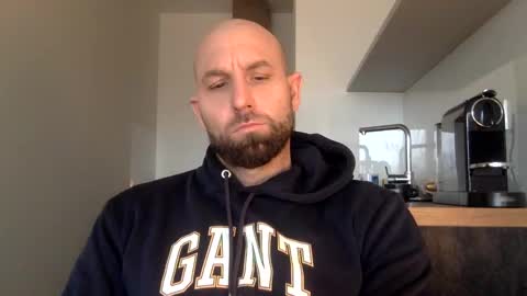 Snapshot of tommyx01 chatting on January 28, 2025, 10:45 am Thomas Fit online show from January 28, 2025, 10:45 am