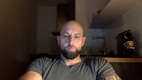 Snapshot of tommyx01 chatting on February 22, 2025, 8:31 pm Thomas Fit online show from February 22, 2025, 8:31 pm