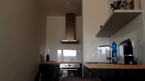 Snapshot of tommyx01 chatting on February 25, 2025, 11:41 am Thomas Fit online show from February 25, 2025, 11:41 am