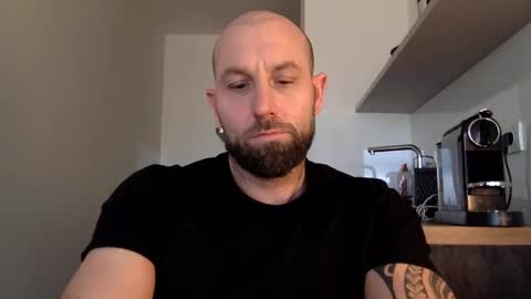 Snapshot of tommyx01 chatting on March 1, 2025, 7:51 am Thomas Fit online show from March 1, 2025, 7:51 am