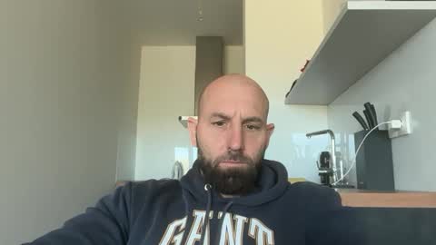 Snapshot of tommyx01 chatting on September 11, 2025, 7:08 am Thomas Fit online show from September 11, 2025, 7:08 am