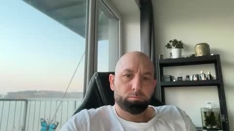 Thomas Fit online show from January 19, 2026, 6:50 am