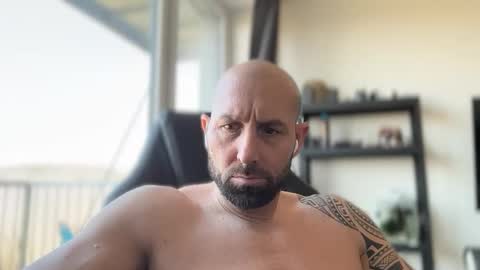 Thomas Fit online show from March 18, 2026, 10:18 am