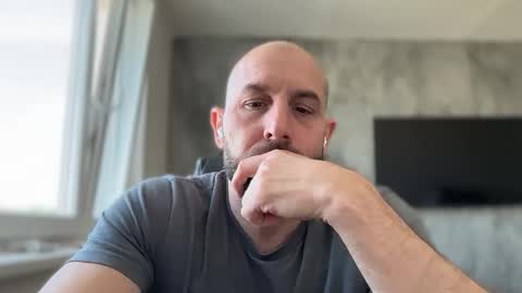 Thomas Fit online show from May 22, 2026, 7:04 am