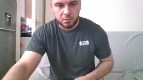 tommyy19901 online show from February 1, 2025, 1:41 pm