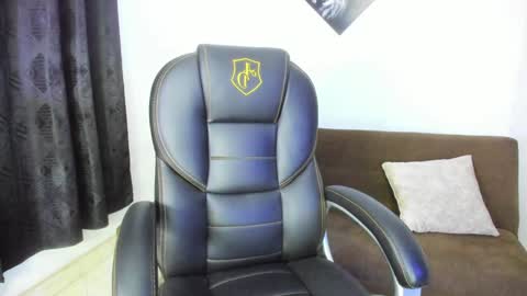 Snapshot of tomson_cruzz chatting on December 19, 2024, 4:23 am Tomson Cruz... Instagram is.. matthew 10441 online show from December 19, 2024, 4:23 am