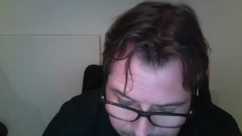Snapshot of tomsterboys chatting on February 17, 2026, 8:26 pm SandroLickYouCrazy online show from February 17, 2026, 8:26 pm