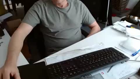 Tom online show from March 23, 2026, 1:15 pm