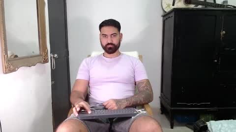 Snapshot of tomy_johnson2 chatting on December 1, 2024, 8:09 pm Tomas jhonson online show from December 1, 2024, 8:09 pm