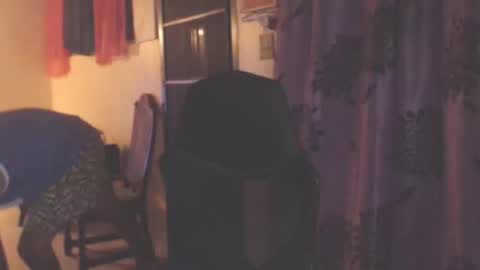 Antonio online show from October 13, 2025, 2:33 am