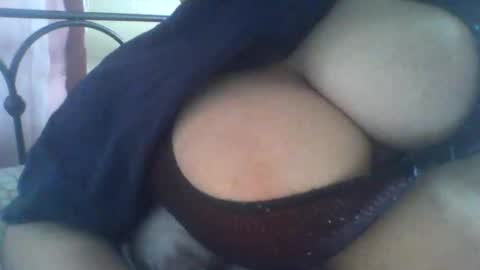 Snapshot of tonimoran chatting on January 3, 2025, 12:52 pm tonimoran online show from January 3, 2025, 12:52 pm