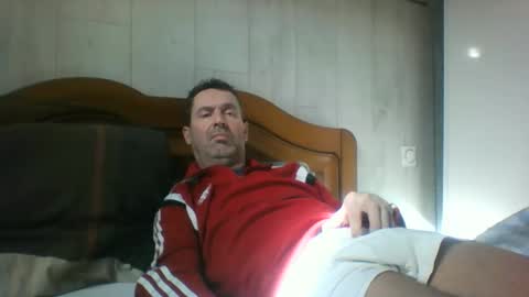 Snapshot of tonio1972 chatting on February 18, 2026, 12:23 pm tonio1972 online show from February 18, 2026, 12:23 pm