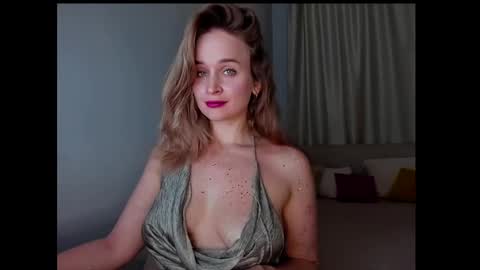 Snapshot of tony_and_alice chatting on December 23, 2024, 8:25 pm Tony and Alice online show from December 23, 2024, 8:25 pm