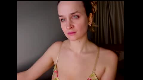 Snapshot of tony_and_alice chatting on January 13, 2025, 9:20 pm Tony and Alice online show from January 13, 2025, 9:20 pm