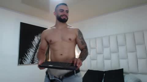 tony online show from April 18, 2026, 10:10 pm