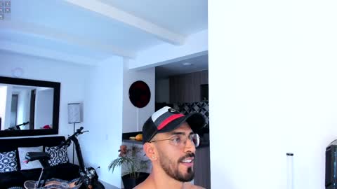 tony muscle1 online show from January 27, 2025, 9:55 pm