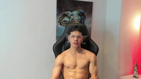 tony_petrov online show from October 17, 2025, 6:27 am