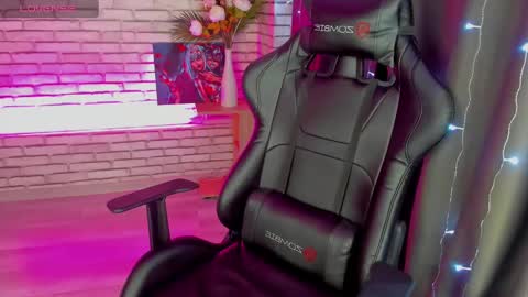 tonya_gray online show from December 22, 2024, 12:39 am