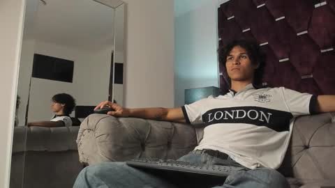 Tony Benedetti online show from February 21, 2026, 8:32 pm