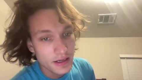 tonycardillo online show from December 22, 2025, 1:02 am