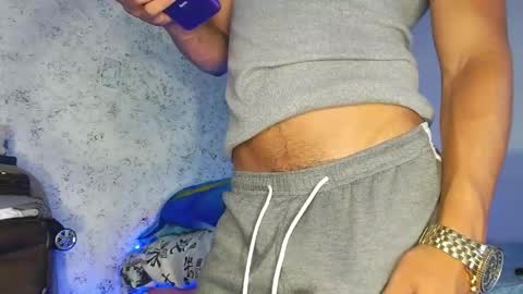 tonydesire_ online show from April 22, 2026, 7:48 pm