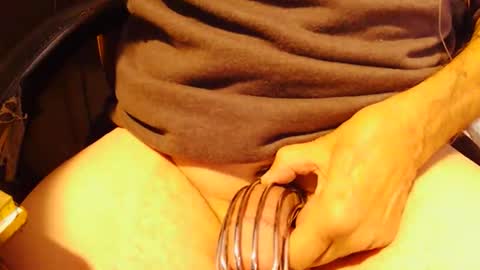 tonydi60 online show from November 8, 2025, 3:56 pm