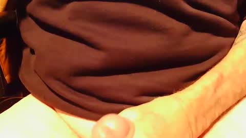 tonydi60 online show from November 26, 2025, 12:11 am