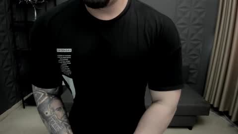 TonyWilcox online show from March 11, 2025, 8:09 am