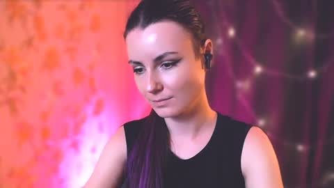 Elizabeth online show from January 3, 2025, 8:43 pm