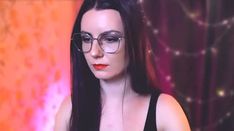 Elizabeth online show from January 8, 2025, 8:07 pm