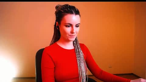 Elizabeth online show from April 7, 2026, 5:35 pm