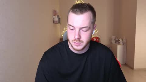 toohornyserj online show from December 13, 2025, 10:04 pm