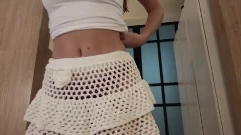 Kira online show from March 9, 2026, 4:38 am