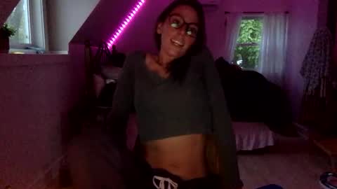 tootsiefoote001 online show from May 9, 2026, 12:38 am