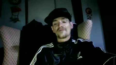 SagMeOreduceMe online show from October 7, 2025, 8:44 am