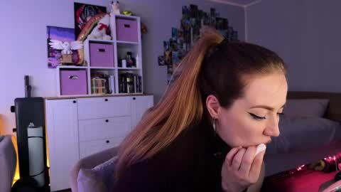 Lina  Next stream January 4  11am UTC 0 online show from June 5, 2026, 1:50 pm